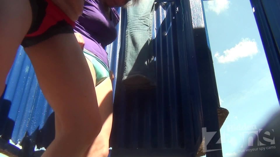 Hidden-Zone presents Voyeur - hz Bc2479,  on voyeur 