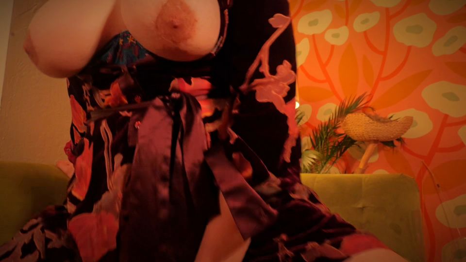 clip adulto gratis 19 babysitter culo realidad virtual  madera de oliva - Mami deja paso-hermana a cargo - FullHD 1080p  tabú