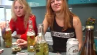 [SITERIP] CollegeFuckParties e019 3658 sd