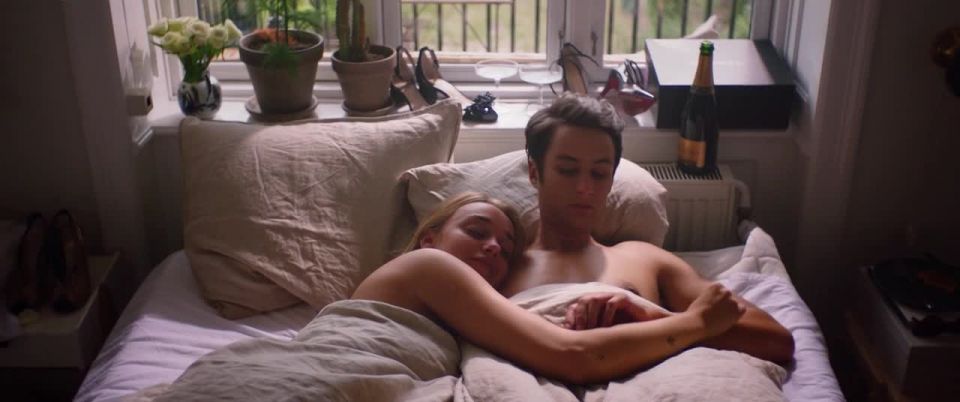 Carla Philip Roeder - Yes No Maybe s02e04 (2019) HD 720p - (Celebrity porn)