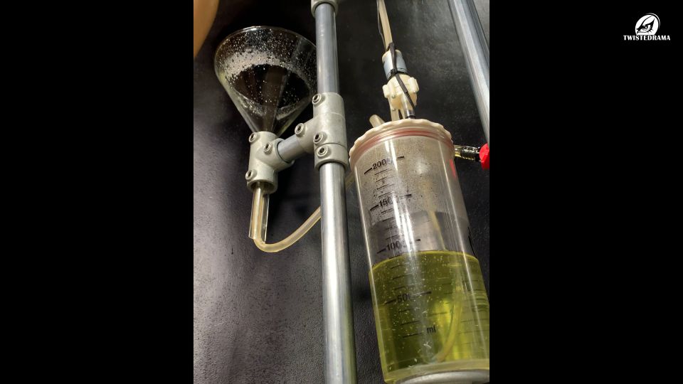 [GetFreeDays.com] Lucie Arztin  pi$$ Pump Evolution 3 lesbian femdom