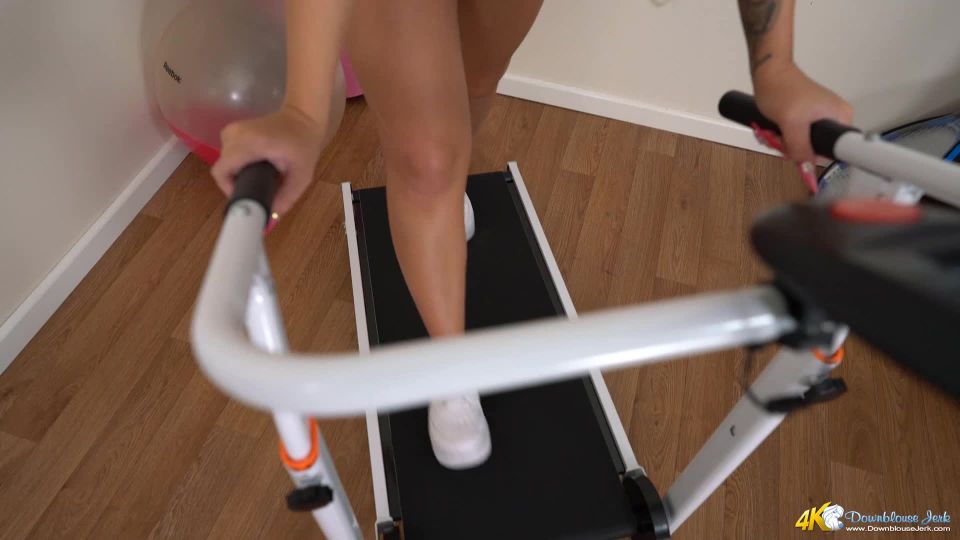 Online tube DownBlouse Jerk - A Good Deal