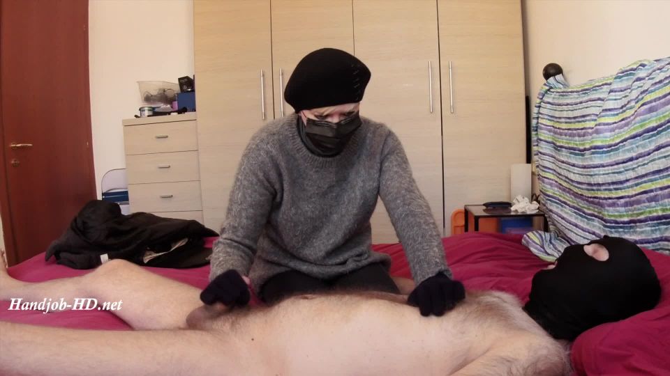 free xxx video 17 handjob  handjob porn  