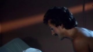 Video online Strokin' To The Oldies: Ginger Lynn, Scene 15