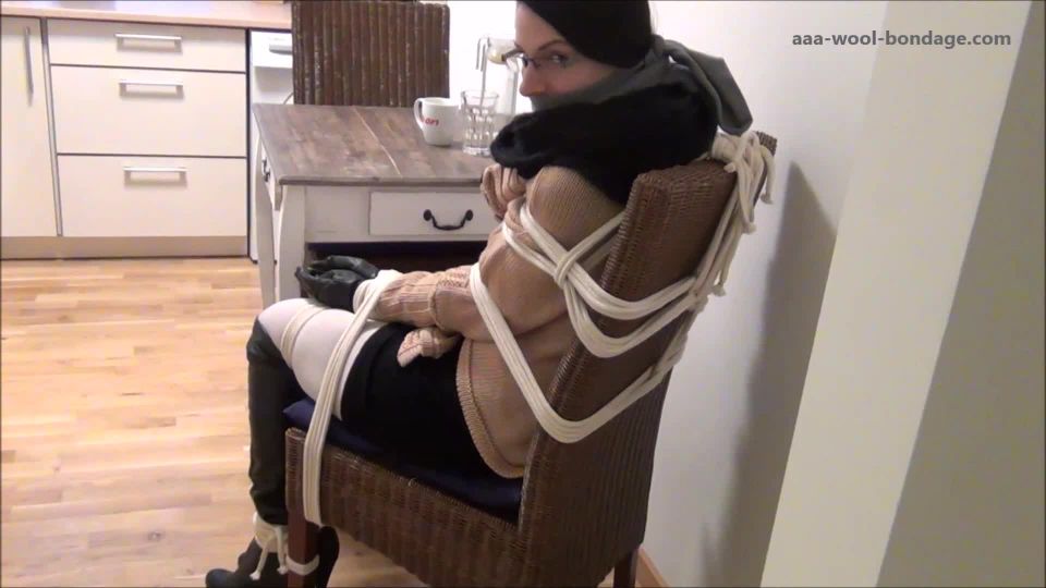 bdsm facefuck bdsm porn | Paula chairteid in buffalo boots and wool poncho | gagged