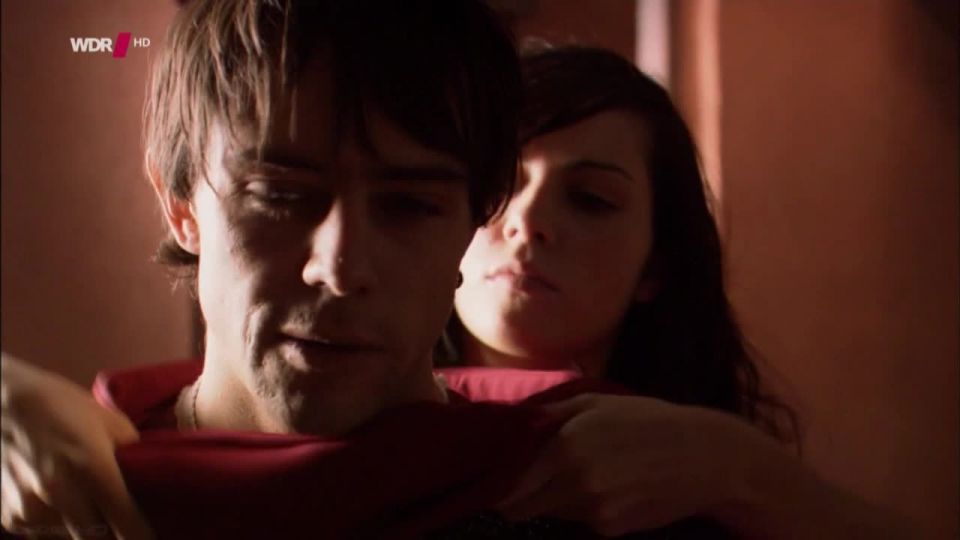 Nora Tschirner – El cónclave (2006) HD 720p - (Porno Celebridad)