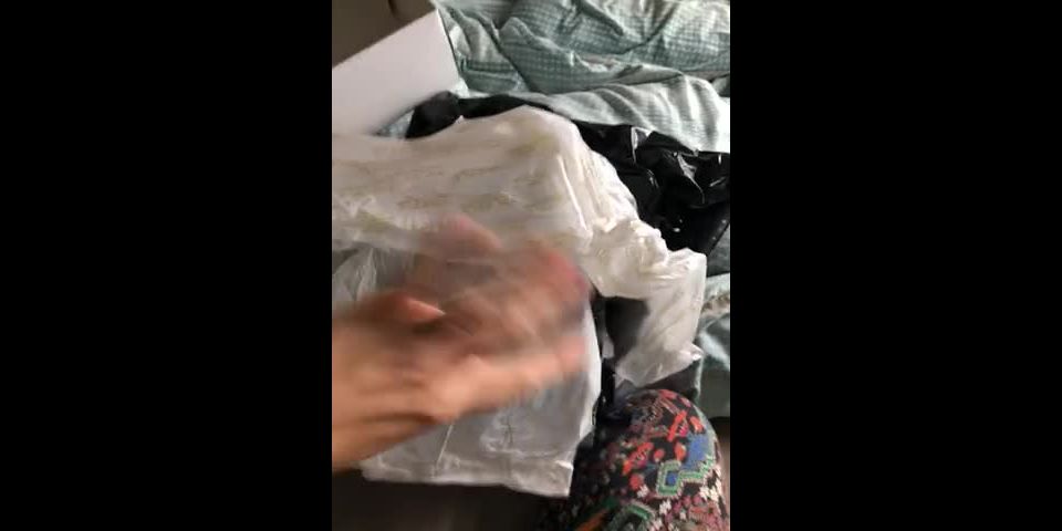 Fetish Nikki Fetishnikki - opening my latest parcel from my slave face he does spoil his goddess rotten 30-07-2018