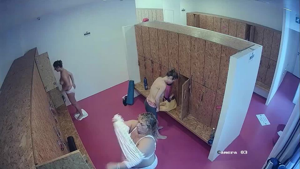 online xxx video 28 Voyeur 11301-Deportes cuerpos  cámara oculta  webcam