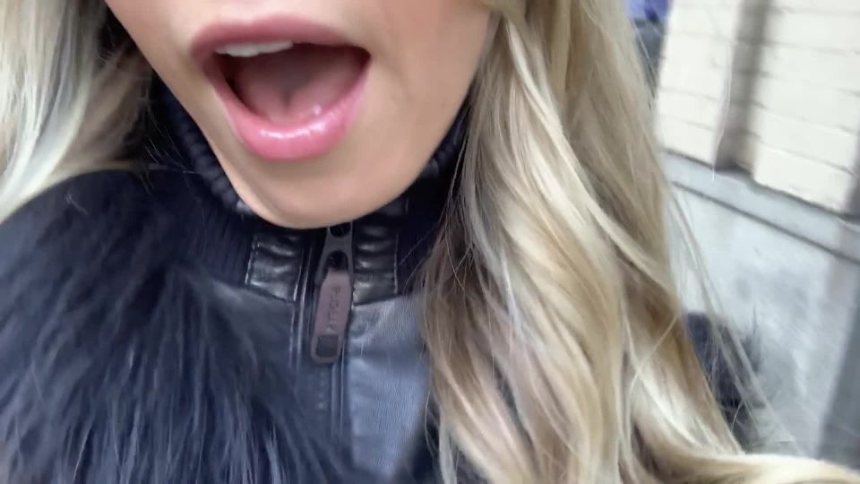 xxx video 7 findomchristine 14112019 Recaudando dinero en efectivo en Nueva York - femdom - femdom porno kelli staxxx femdom