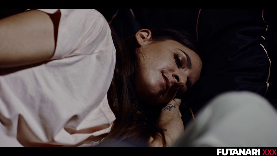 futanari 240816 amirah adara y veronica leal futa sueño 4k.