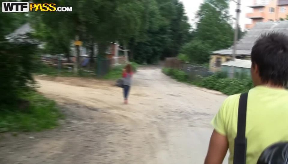 Fucking 18 year old girl in fresh air