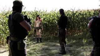 Cloe Huard - Les lignes enemies (2010) HD 720p - (Porno de Celebridad)