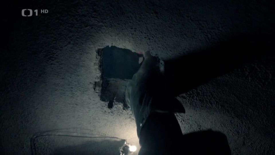 Petra Tenorova – Labyrint s01e03 (2015) HD 720p - (Celebrity porn)