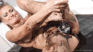 Fisting 2022 02 26 Nazryana, Qs - Black Holes - Fisting
