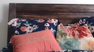 Shemale Webcams Video for March 15, 2020 – 17 Webcam!