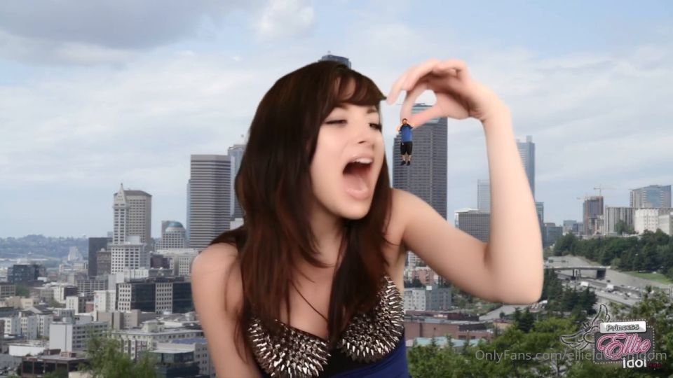 Ellie Idol Femdom   2021-04-09 GIANTESS IN THE CITY 720P I've just eaten most of the people in the city  Still hungry and