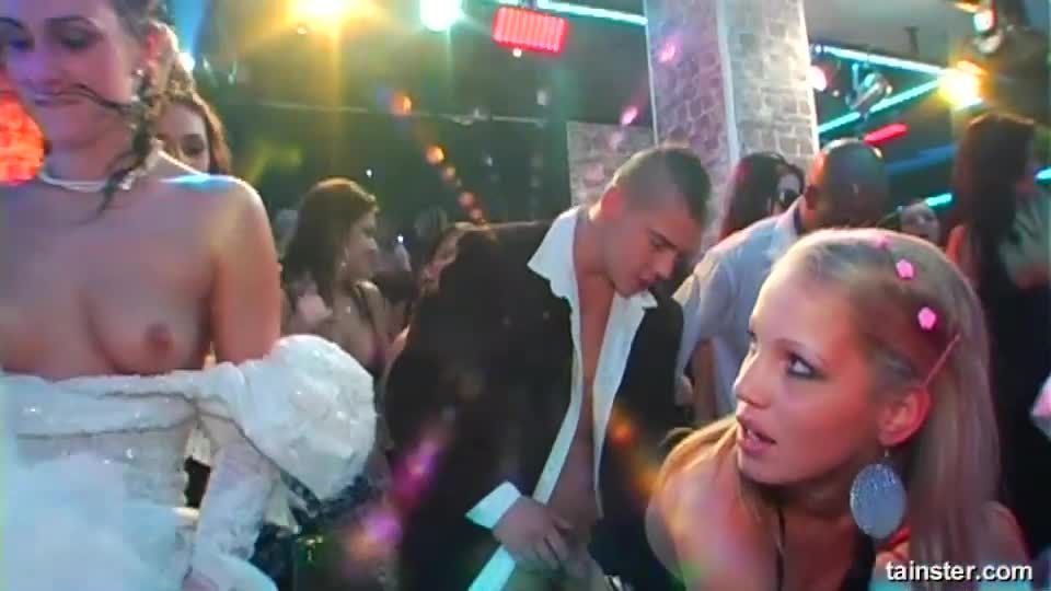 DSO Novia Bang Parte 3 – Cam 1 en fisting videos porno saff femdom