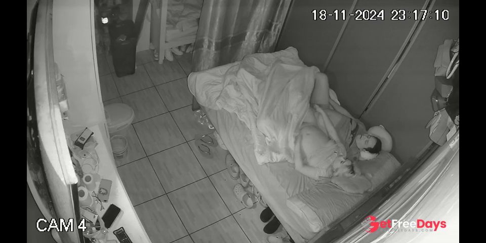 [Sleeping.Porn] Horny wife sitting on his penis at the midnight, cool video