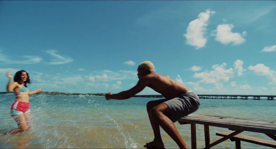 Alexa Demie - Waves (2019) HD 1080p!!!