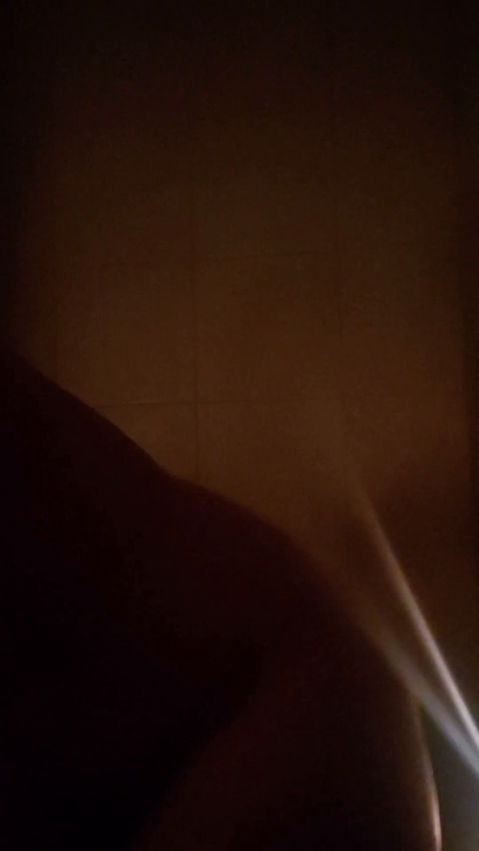 Taking a candlelit bath (Fetish porn)