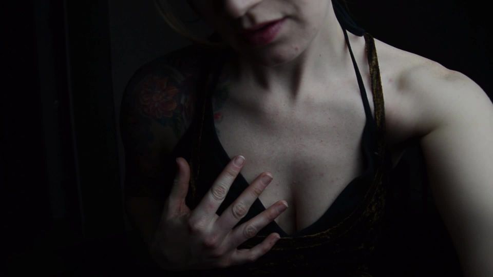 tus mejores amigos mamá tiene un secreto (porno MILF)