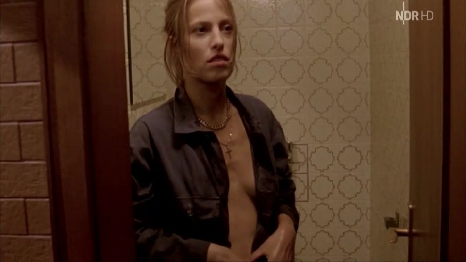 Jeanette Hain, Jenny Deimling – Tatort e665 (2007) HD 720p!!!