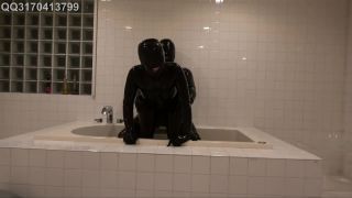 7160  Latex Fetish, Rubber, Leather Sex