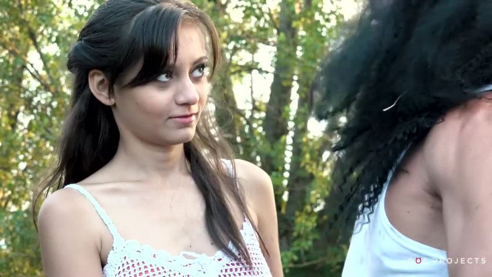 Porno en línea Brokedown babes – falta la herramienta