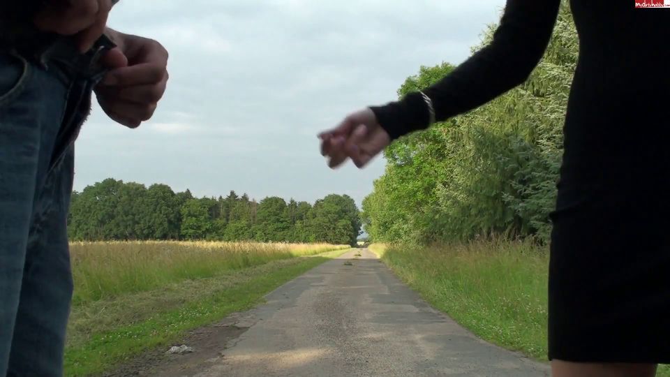 Nina - Geschäftsfrau erpresst - Mdh