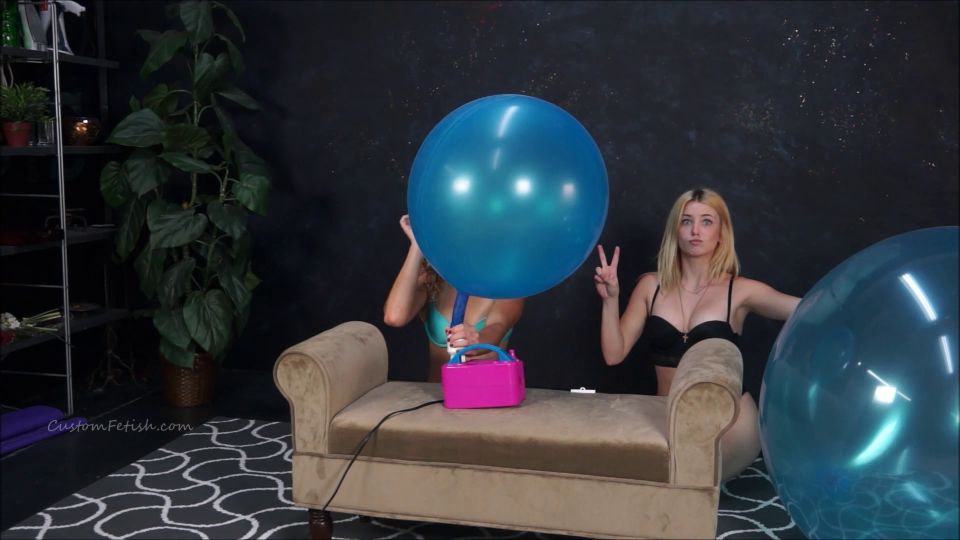 Custom Fetish - Amber and Cherri Compare Balloons - Fetish
