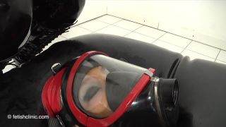 FetishClinicAR-A-FirstTimeBodyBag-2