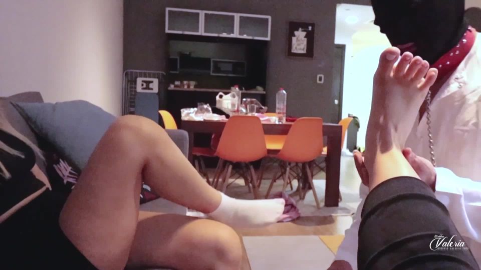 xxx video 9 foot fetish web Goddess Valeria - Arab Slave Licks The Sweat Off Mine And Sayestes Feet - FullHD 1080p, footworship on feet porn