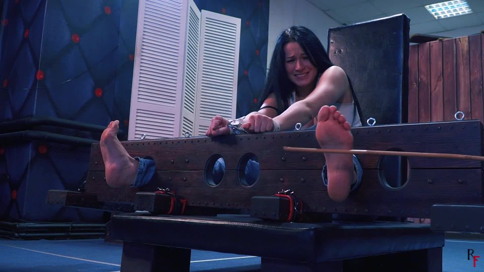 xxx video clip 48 apa itu foot fetish feet porn | RussianFetish – Taisia cheated on her boyfriend and paid for that – Tickling and bastinado in stocks | tickling upper body