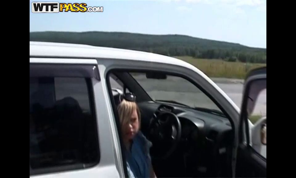 StudentSexParties - La fiesta de picnic caliente - Facial