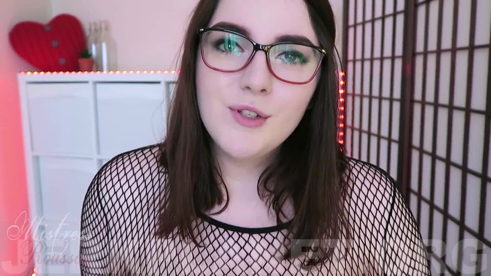 video 13 posiciones de dominación femenina Señora Rousson - Ultimate Tit Tease!, amante rousson en el fetiche porno