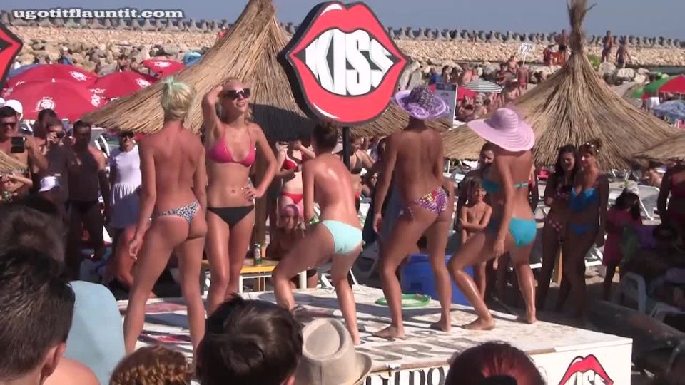 adolescente  adolescente  Ugotitflauntit – 2015-06-08 – concurso de baile de playa (MP4, HD, 1280×720) adolescentes  adolescentes  adolescentes