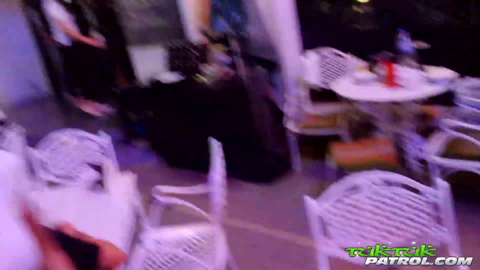 Pera - Tetas Grandes Pear Thai Stunner (tu banco de nalgadas te lo agradecerá) - 2020