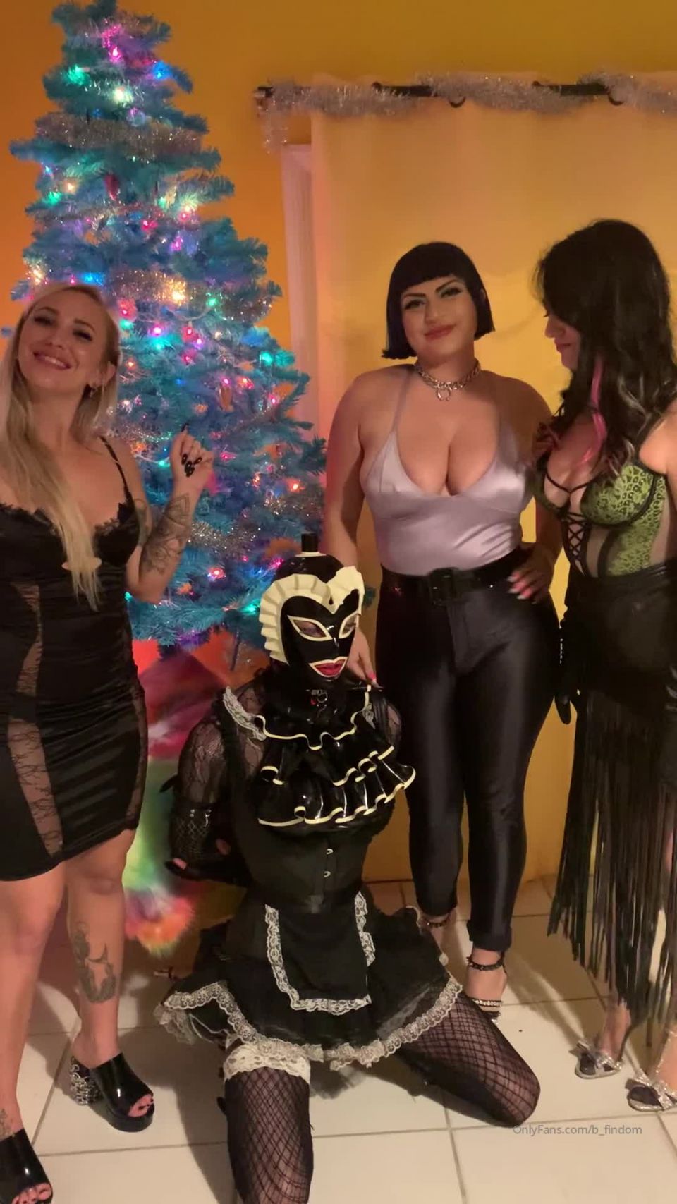 Sorceress Bebe - b findom () Bfindom - having fun with lady lila stern mistress veronica vixenn and rubber camille 15-12-2019