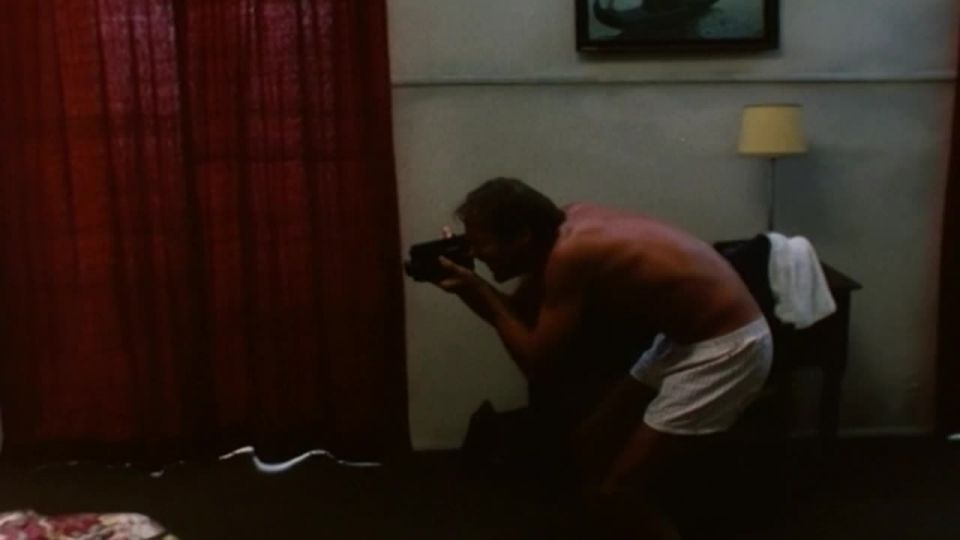 Teresa Madruga - En la Ciudad Blanca (1983) HD 720p - (Celebridad porno)