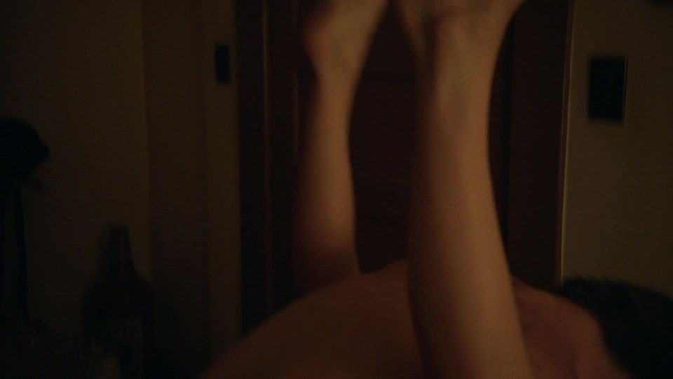 Emma Greenwell – Vergonzoso s02e04 (2012) HD 1080p!!!