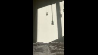 Noche de parejas adultas: Escenas vaporosas y deseo caliente revelado