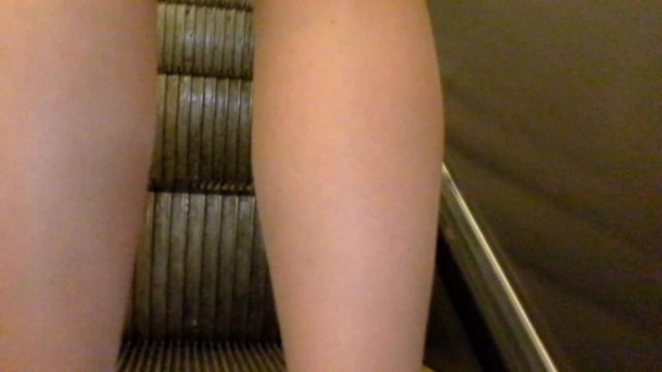 video porno online 38 Voyeur 11399-Bajo la falda 20 Cámara oculta  webcam