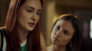 Dominique Provost-Chalkley - Wynonna Earp s04e09 (2021) HD 1080p - [Celebrity porn]