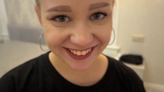 Montanasvibe - I met a cute alt girl on the street and invited her to listen to records at my place