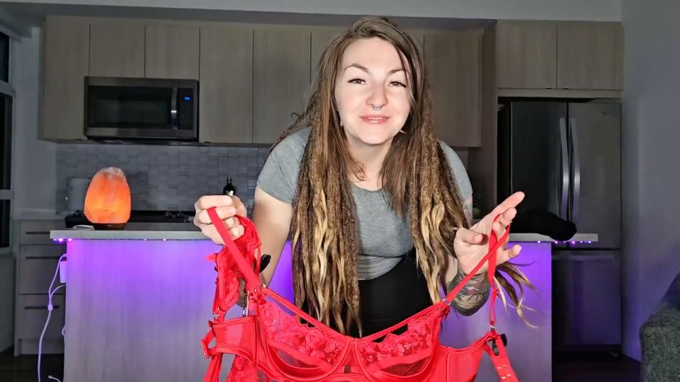 Spookybunz Twin makes you her sissy stand in (Femdom porn)