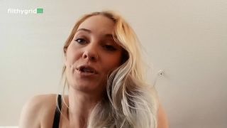 free xxx video 44 britney amber femdom fetish porn | Ashlynnelocks evil Sitter Burps And Fart Pt 2 | femdom