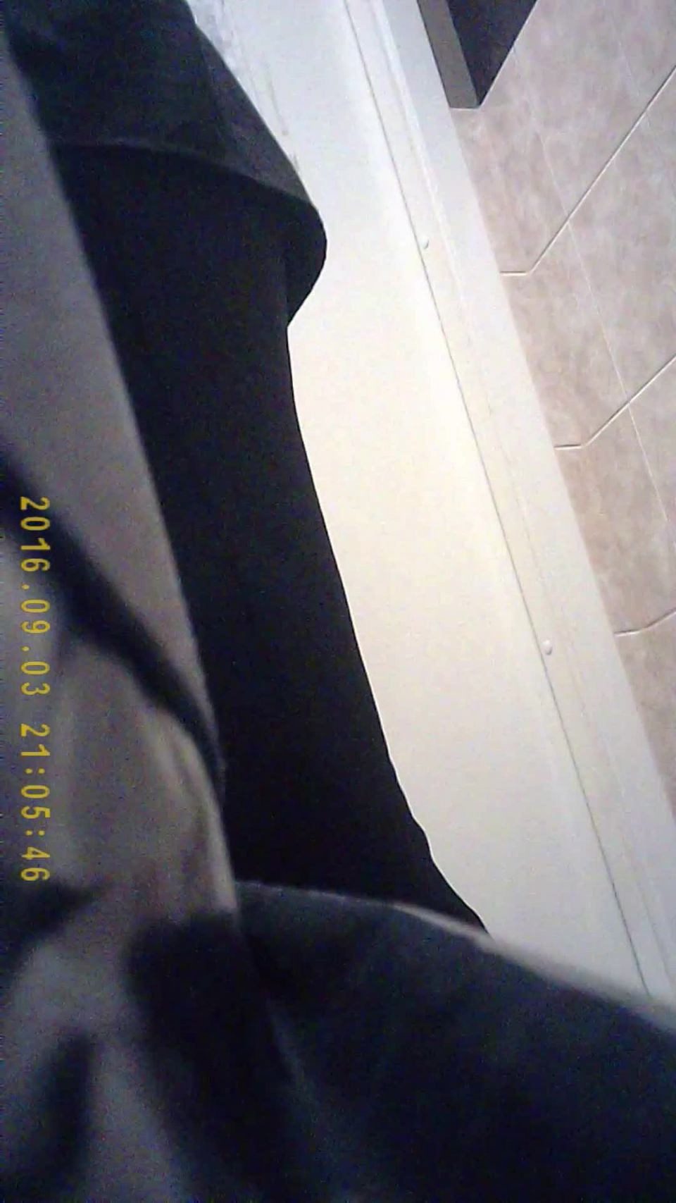 Voyeur in Public Toilet – Student restroom 83 - voyeur - public 