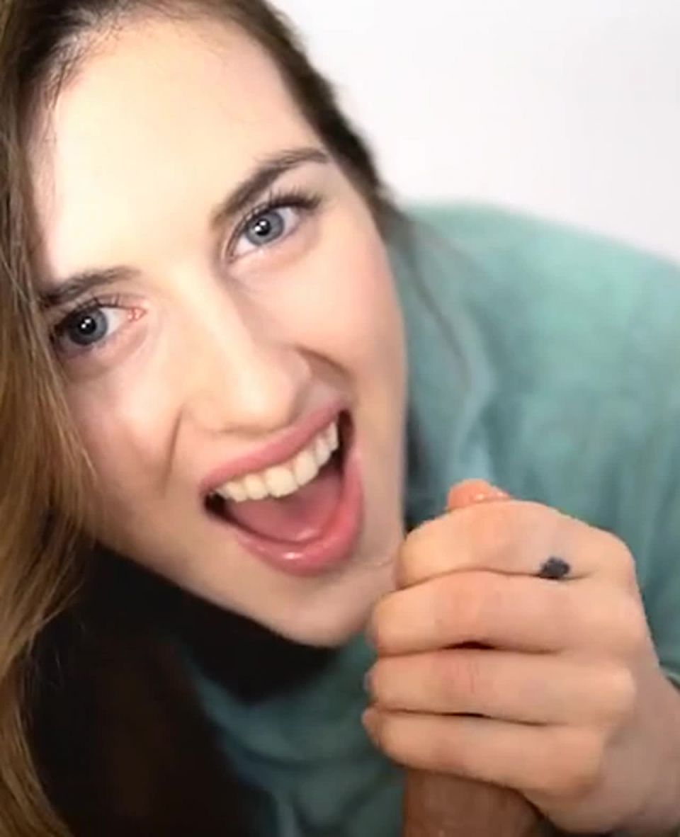 [GetFreeDays.com] Hermosas ojos sexy pov mamada masha mamada porno