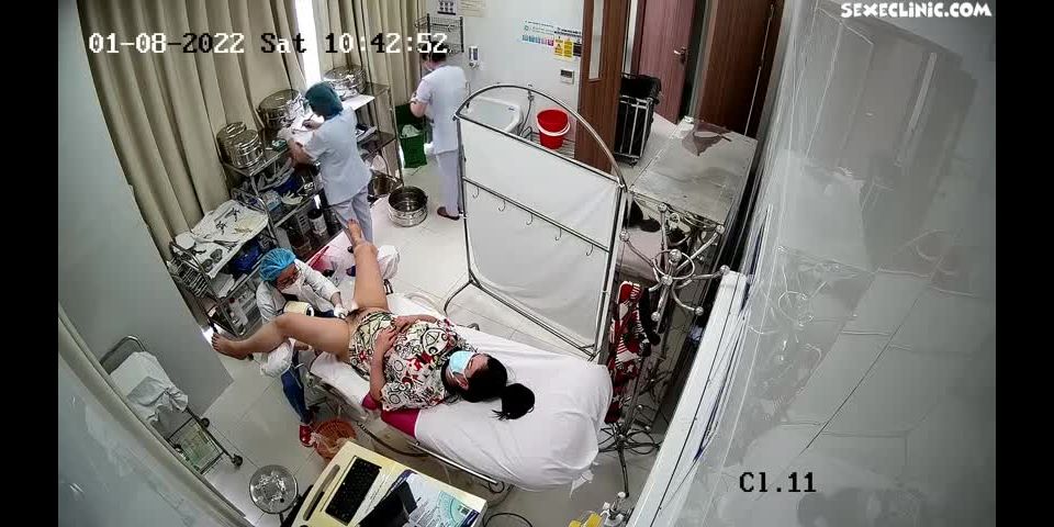 [sexeclinic.com] Lesbian gyno exam xxx