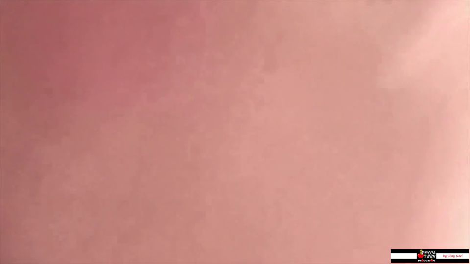 Video Massaggiatrice Scopa, Squirta e Gode Come Una Puttana Peccatr...